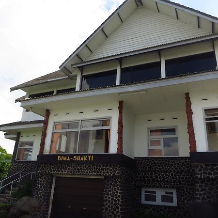 Hotel Selecta Batu  Exterior photo