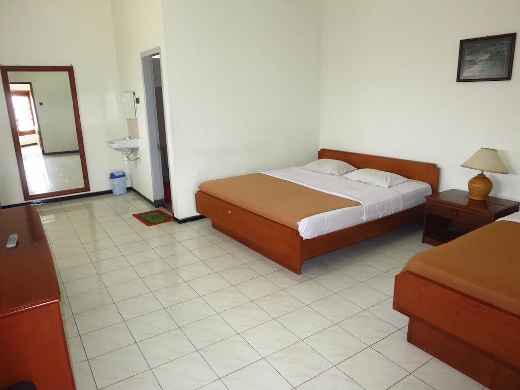 Hotel Selecta Batu  Exterior photo